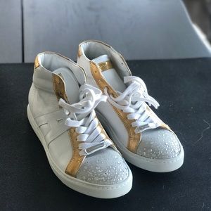 Italian Designer Alessandro Dell’Acqua Sneakers